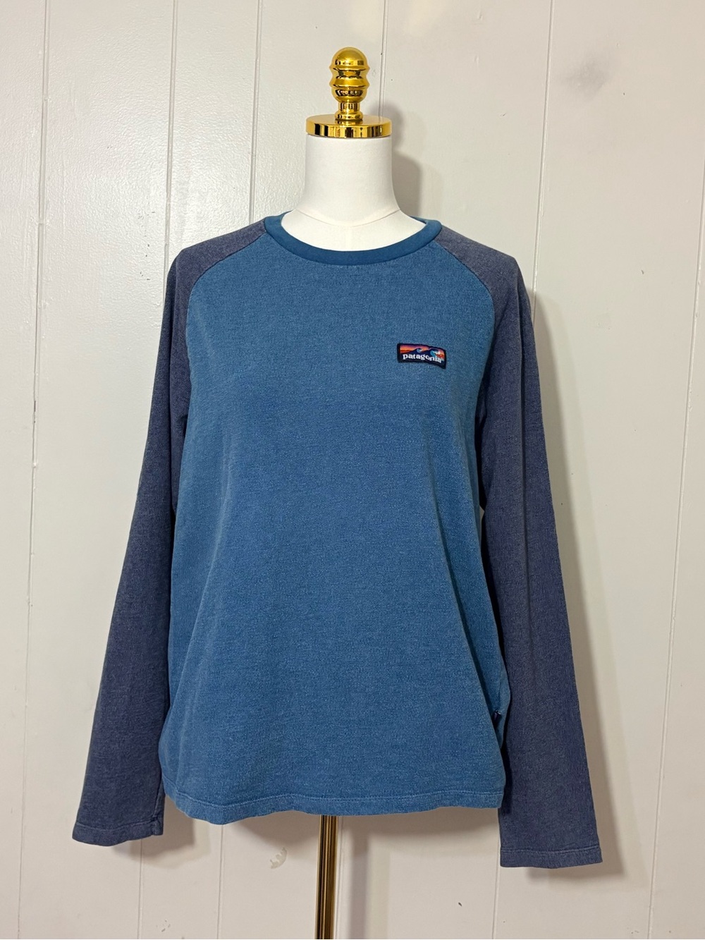 Patagonia Board Short Label Lightweight Crewneck Sweatshirt Blue Size M
